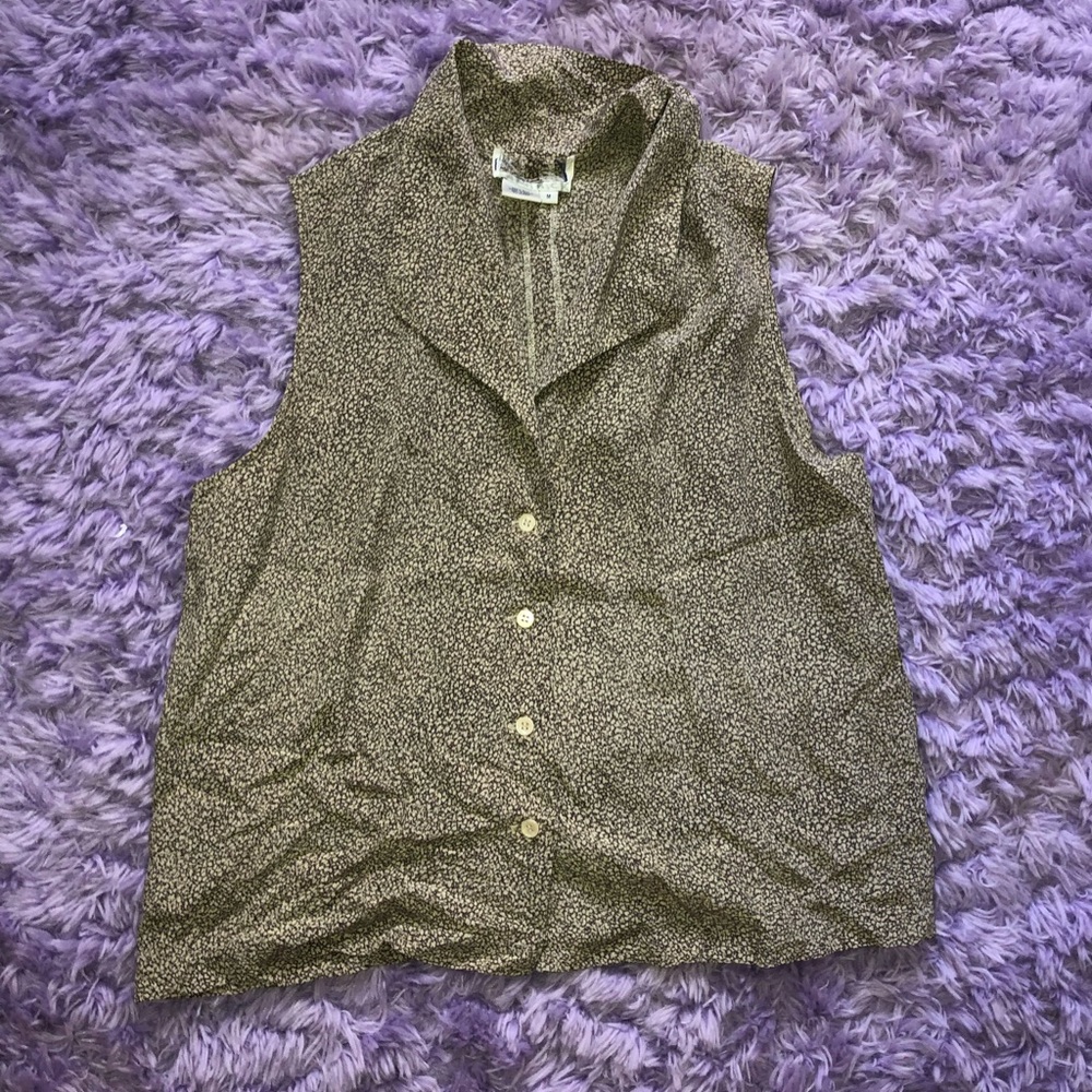 Pebble Stone Pattern Collared Button Down Tank - image 1